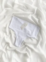 Трусики жіночі — бразиліана з високою посадкою — білі — Dyana Intimates 3935